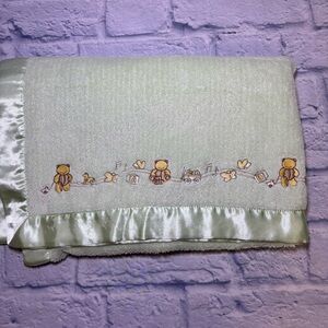 baby CONNECTION  Green lovey security blanket Bears Satin Back & Trim